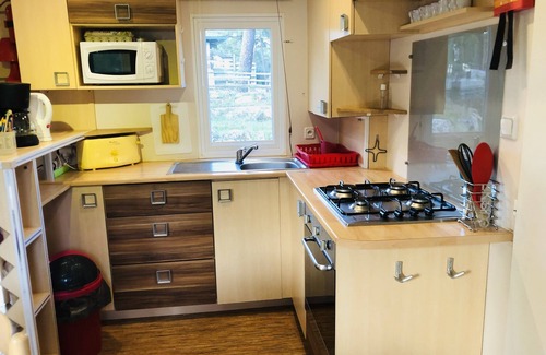 Les Mathes House | Mobil Home B de mer- 3 Bedrooms- 1km7 beach located in a 4-star village-