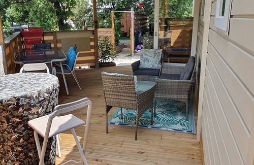Rocbaron House | Mobil-home Dans Parc Résidentiel Calme et Verdoyant