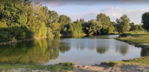 Boofzheim Other | Mobil-home N 3 chambre, climatise, cuisine equipee, TV & Wi-Fi