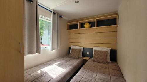 Boofzheim Other | Mobil-home N 3 chambre, climatise, cuisine equipee, TV & Wi-Fi