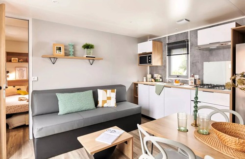 Pouzauges House | Mobil-home Prestige Duo - 2 Schlafzimmer - 2 Badezimmer - 2 WC - CLIM - TV + Geschirrspüler 6 Personen