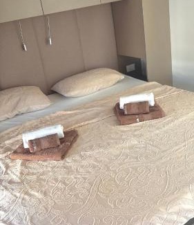 Sveti Petar House | Mobile Enelia sun house