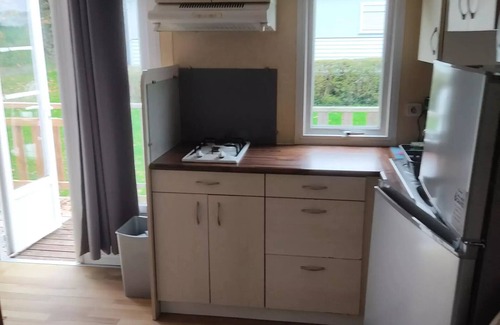 Sainte-Reine-de-Bretagne House | Mobile home 4 pers. mhx Ibisa (without sheets and towels) 4 persons