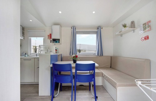 Mozelos House | Mobile Home "Villa Granja Sol 2" with Shared Garden & Wi-Fi