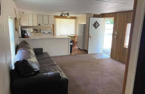 Negreet House | Mobile Home #4 at Tranquility Bay Resort