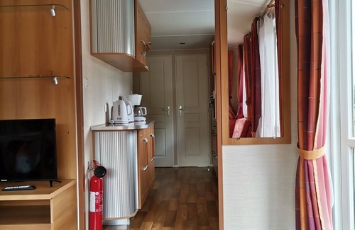 Bossee House | Mobile Home 4p climatisé-Bungalow-Premium-Ensuite with Shower-Lake view