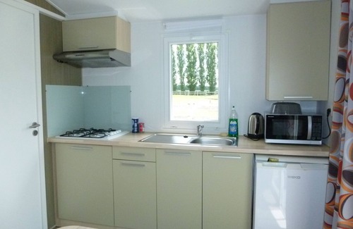 Bossee House | Mobile Home 4p climatisé-Bungalow-Premium-Ensuite with Shower-Lake view