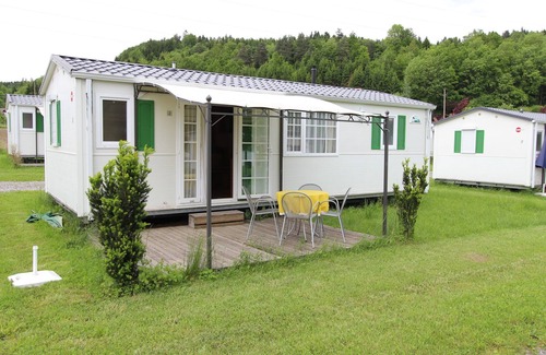 Volkermarkt House | Mobile Home by Völkermarkt Reservoir