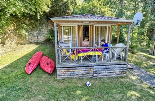 Saint-Rome-de-Tarn House | Mobile home Confort 6 persons, by the river, quiet and nature