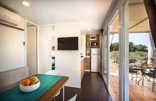 Mareda House | Mobile home in Novigrad with terrace