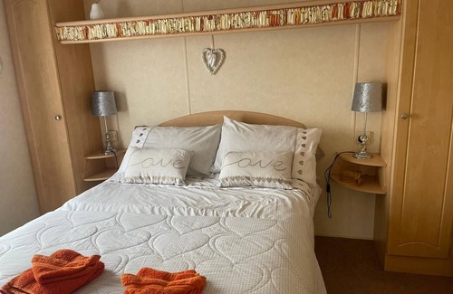 Forest of Dean House | Mobile home on the river Severn - 8 Orchard Row