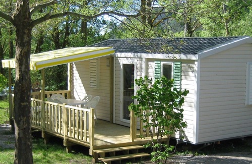 Veynes House | Mobile home rental in a quiet campsite