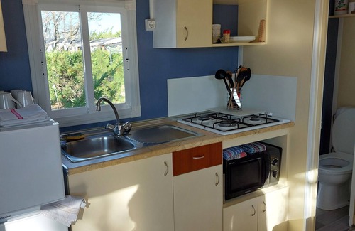 Sainte-Croix-du-Verdon House | Mobilhome in a 3-star campsite, with swimming pool and children's play area.