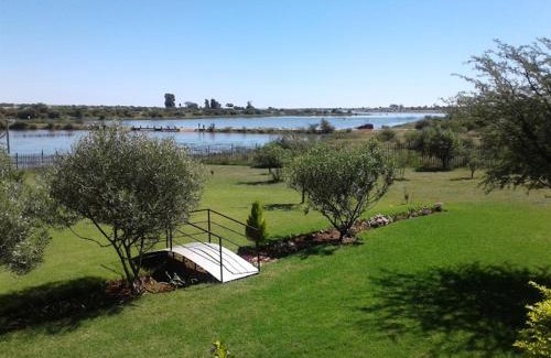 Mahikeng House | Mocoseng Sundown Resorts