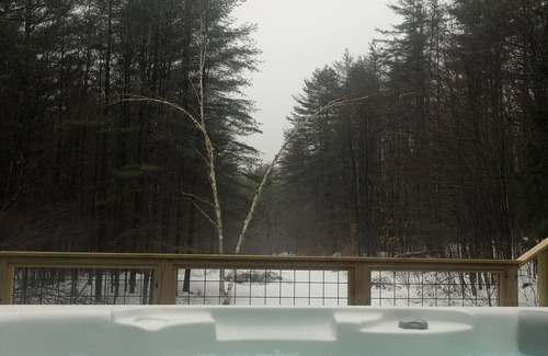 Wardsboro Cabin | Mod A Frame Cabin in the Woods Close with Hot Tub -close to Mt. Snow & Stratton!