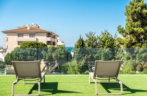 Las Palmas de Gran Canaria House | Modern Villa in Las Palmas