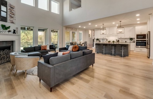 Magnolia House | Mod Mansion/KngBdTreehouse for 20 Woodlands/Houston