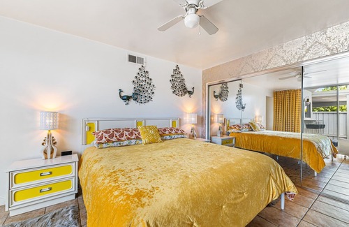 Magnesia Falls Cove Condo | Mod Mirage 60's Architectural Gem- glamorous tranquility by the mountains in RM!