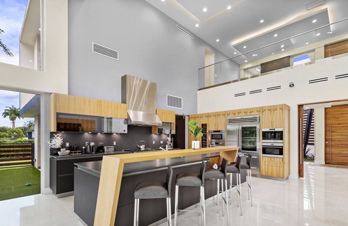 Southwest Ranches Villa | Modani Estate - Ultra Modern Refined Luxury