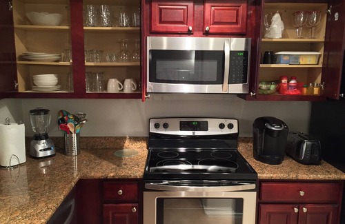 North Scottsdale Condo | MODEL SHARP CONDO 2BR, 2BA SIGNATURE SCOTTSDALE