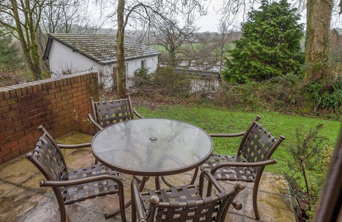 Milton Damerel Ski Chalet | Modern 1-Bed House | Countryside Resort | Sleeps 4