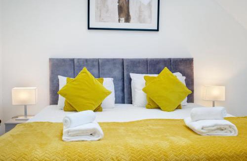 Camberley Apartment | Modern 1 Bedroom Apartment Town Centre Camberley