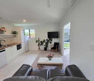 Bethlehem Apartment | Modern 1-Bedroom Apartment Retreat