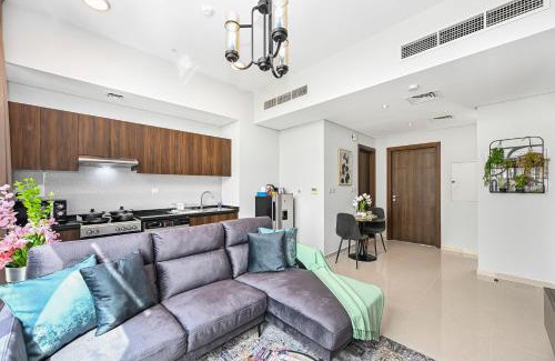 Dubai Apartment | Modern 1 Bedroom Apartment in Damac Hills 2