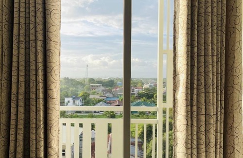 Mandurriao Condo | Modern 1-Bedroom Condo with Balcony at WV Towers