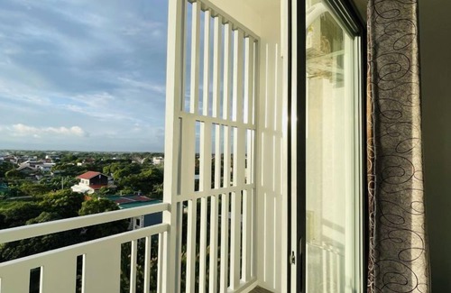Mandurriao Condo | Modern 1-Bedroom Condo with Balcony at WV Towers