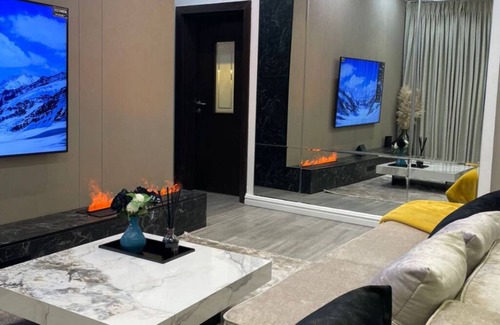 Wuse 2 Apartment | Modern 1 bedroom penthouse retreat. premium service with great views.