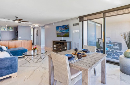 Honokowai Condo | Modern 1 bedroom suite. Ceiling to floor UNOBSTRUCTED ocean views!