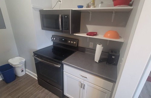 Luverne Apartment | Modern, 1 King Bedroom overlooking downtown