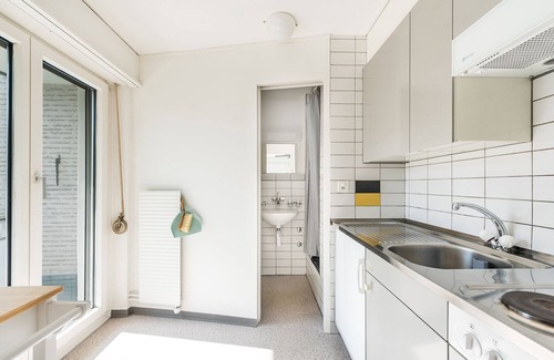 Kreuzlingen Apartment | Modern 1-room apartment in a top central location