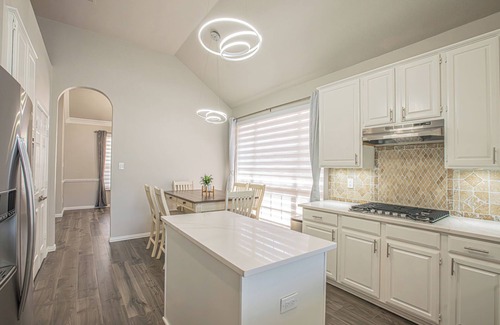 Valley Ranch House | Modern 1 story - Great Location - Pet Friendly