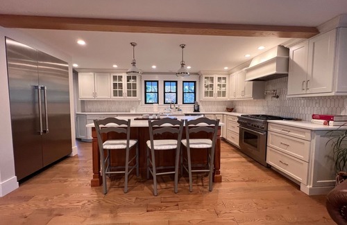 Roseland Other | Modern 1870s Farmhouse Getaway