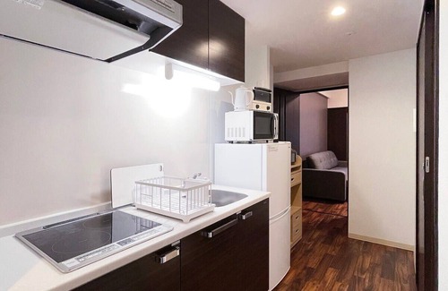 Hiroshima City Centre Apartment | Modern 1Br Apt near Hondori District for 6ppl