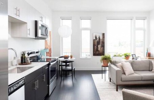 Milwaukee Apartment | Modern 1BR Apt with Skywalk to Fiserv, Rooftop, and Parking