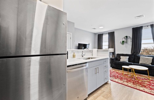 Everett Apartment | Modern 1BR Near Encore 8848