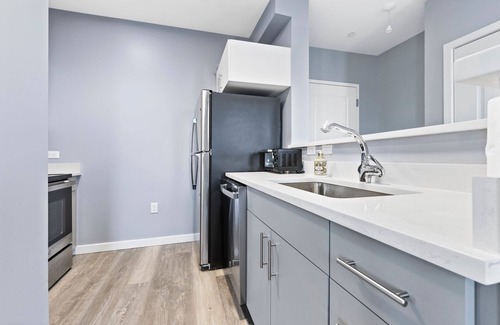 Everett Apartment | Modern 1BR Near Encore 8848