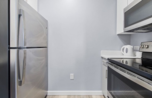 Everett Apartment | Modern 1BR Near Encore Boston 4883