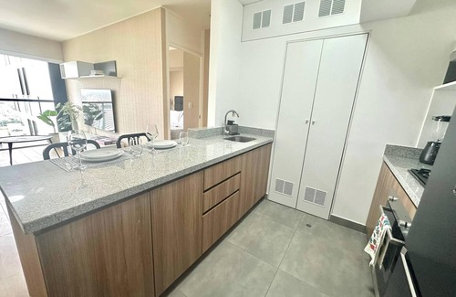 Santa Catalina Apartment | Modern 1BR on J Prado Board San Isidro