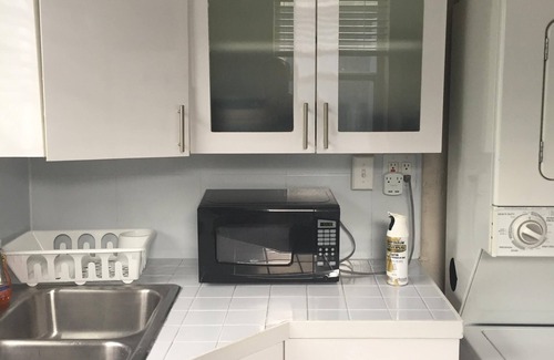 Buena Vista Apartment | Modern 2/1 apt near Midtown Miami and South Beach