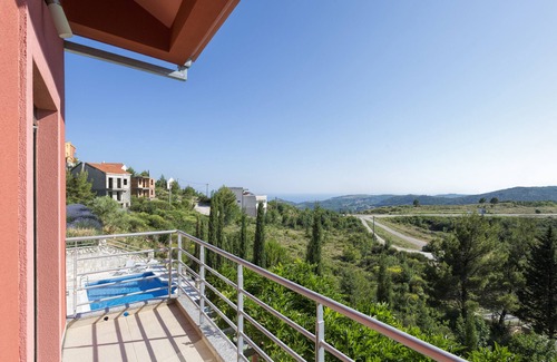 Zavala Apartment | MODERN 2-BDR APARTMENT NEAR DUBROVNIK - C