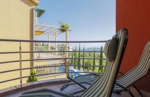 Zavala Apartment | MODERN 2-BDR APARTMENT NEAR DUBROVNIK - C