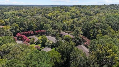 Chapel Hill Apartment | Modern 2 Bed Apartment In Chapel Hill