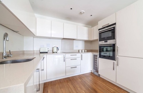 Islington Apartment | Modern 2 Bed Flat in Holloway