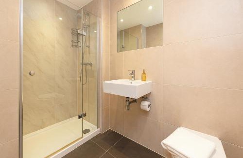 Primrose Hill Apartment | Modern 2 Bed Flat in Primrose Hill