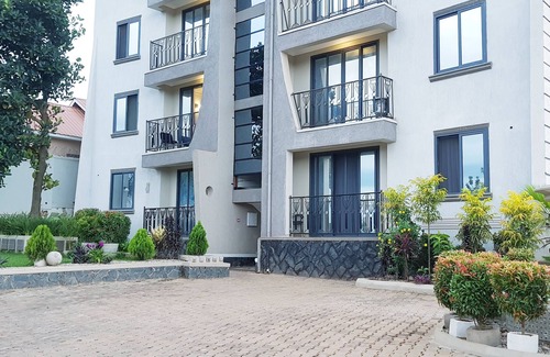 Kampala Apartment | Modern 2 Bedroom 2 Bathroom Fully Furnished Apartment