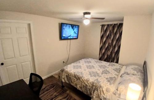 Potomac Apartment | Modern 2-Bedroom and 2-Bed Apartment with Private Access Door Minutes from I-81